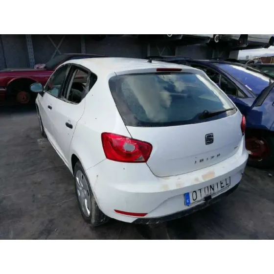 SEAT IBIZA (6P1) '2019 REFERENCE BLANCO
