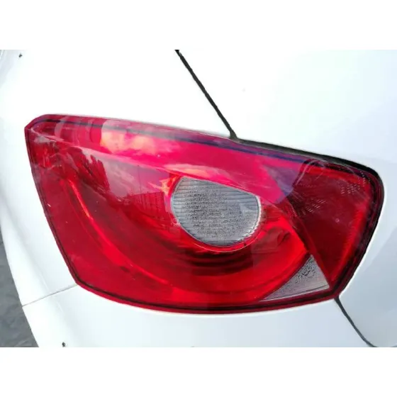 SEAT IBIZA (6P1) '2019 REFERENCE BLANCO
