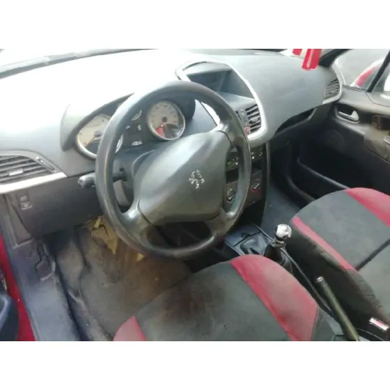 PEUGEOT 207 '2006 X-LINE ROJO