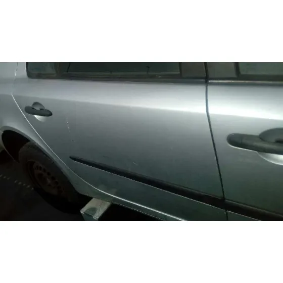 RENAULT LAGUNA II (BG0) '2005 CONFORT AUTHENTIQUE GRIS PLATA