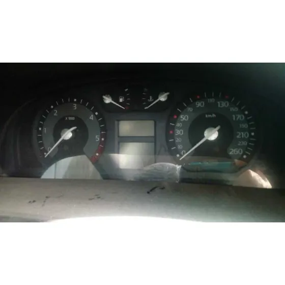 RENAULT LAGUNA II (BG0) '2005 CONFORT AUTHENTIQUE GRIS PLATA