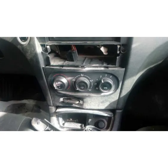 RENAULT LAGUNA II (BG0) '2005 CONFORT AUTHENTIQUE GRIS PLATA