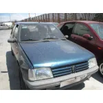 PEUGEOT 205 BERLINA PEUGEOT 205 BERLINA '1995 MITO AZUL OSCURO 0