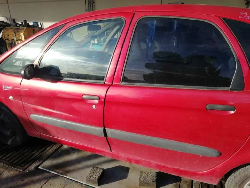 CITROEN XSARA PICASSO '2004 1.6 HDI 110 EXCLUSIVE GRANATE