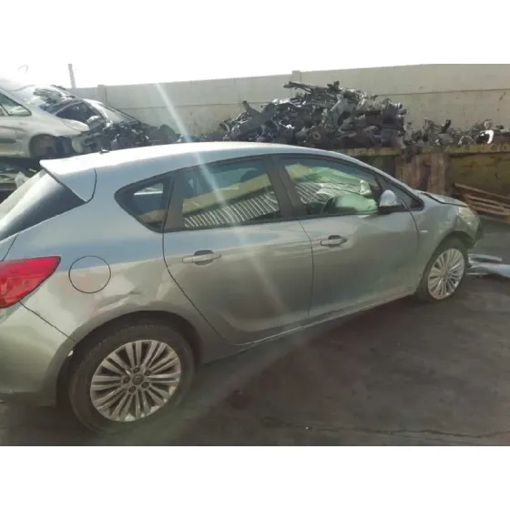 OPEL ASTRA J LIM. '2014 SELECTIVE GRIS