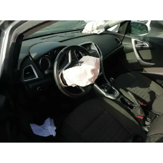 OPEL ASTRA J LIM. '2014 SELECTIVE GRIS