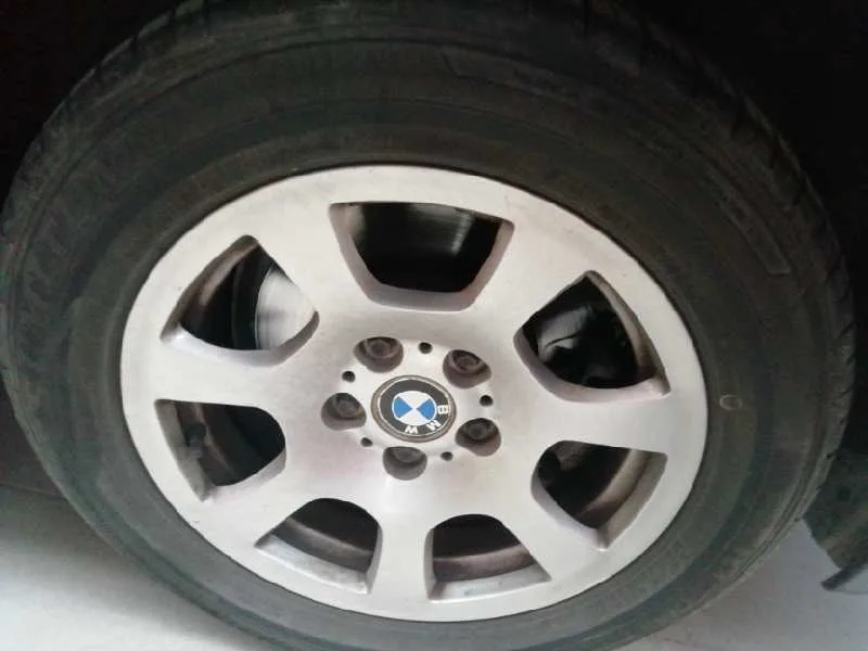 BMW SERIE 5 BERLINA (E60) BMW SERIE 5 BERLINA (E60) '2004 520I AZUL 2003