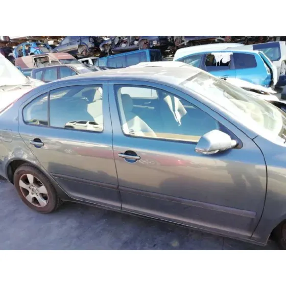 SKODA OCTAVIA BERLINA (1Z3) '2004 ACTIVE GRIS