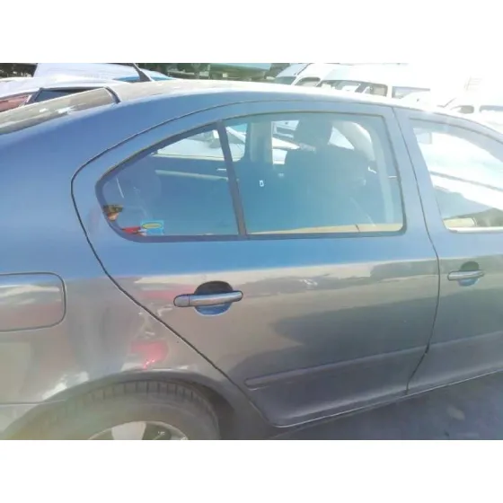 SKODA OCTAVIA BERLINA (1Z3) '2004 ACTIVE GRIS
