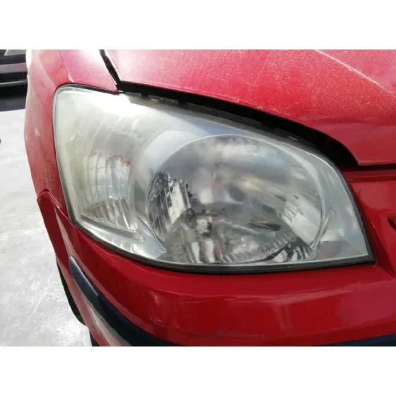 HYUNDAI GETZ (TB) '2004 1.1 BASICO ROJO