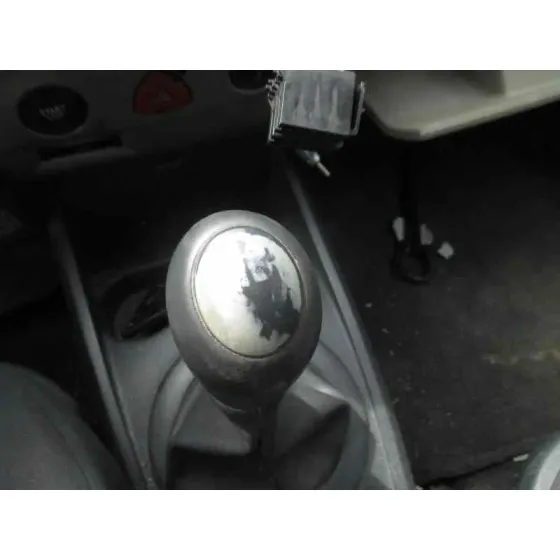 RENAULT MEGANE II BERLINA 5P '2003 CONFORT AUTHENTIQUE GRIS CLARO