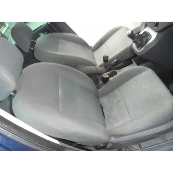 FORD FOCUS C-MAX (CAP) '2004 AMBIENTE (D) AZUL