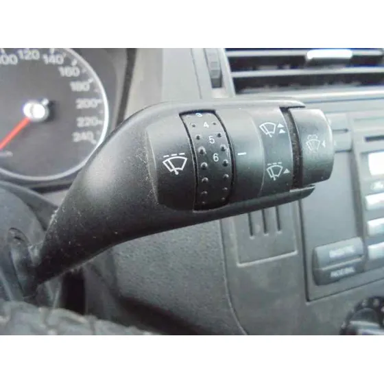FORD FOCUS C-MAX (CAP) '2004 AMBIENTE (D) AZUL