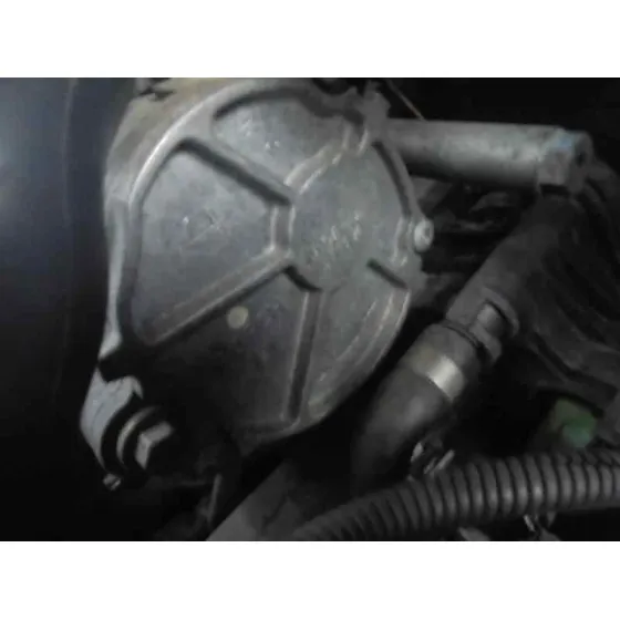 FORD FOCUS C-MAX (CAP) '2004 AMBIENTE (D) AZUL