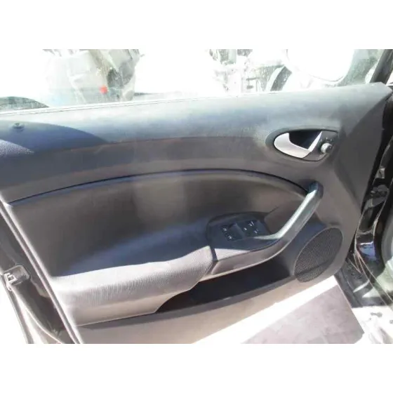 SEAT IBIZA (6J5) '2009 FR TECH NEGRO