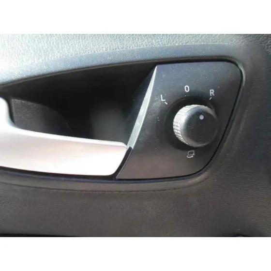 SEAT IBIZA (6J5) '2009 FR TECH NEGRO