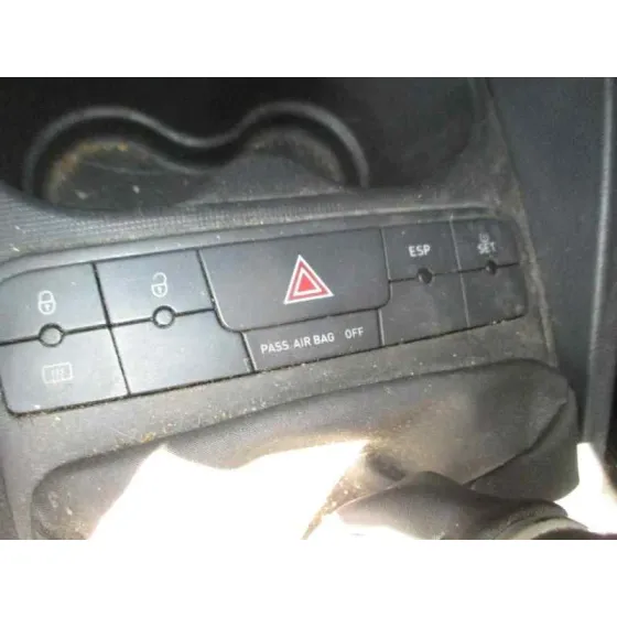SEAT IBIZA (6J5) '2009 FR TECH NEGRO