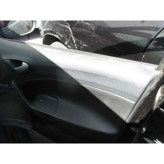 SEAT IBIZA (6J5) '2009 FR TECH NEGRO