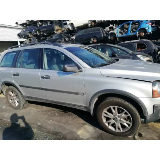 VOLVO XC90 '2005 2.4 DIESEL CAT PLATA