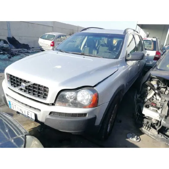 VOLVO XC90 '2005 2.4 DIESEL CAT PLATA