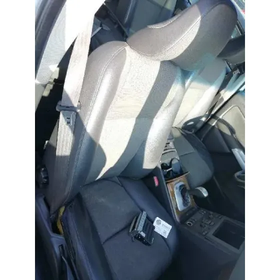 VOLVO XC90 '2005 2.4 DIESEL CAT PLATA