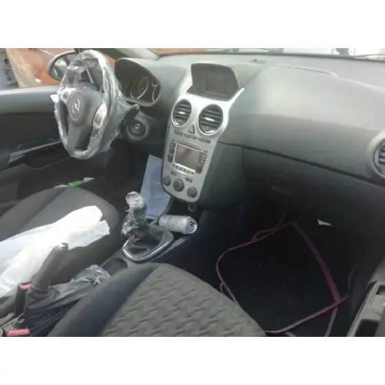 OPEL CORSA D '2013 COLOR EDITION BLANCO