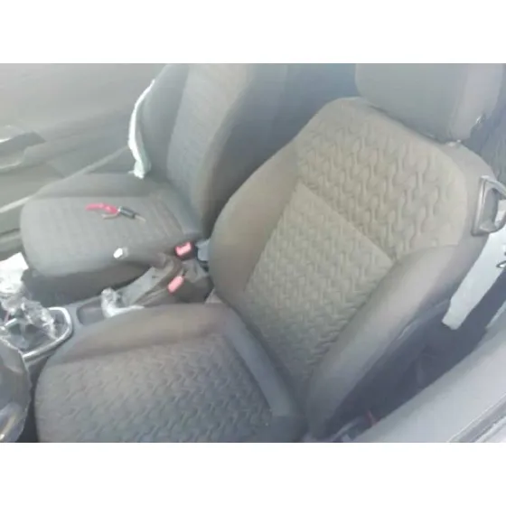 OPEL CORSA D '2013 COLOR EDITION BLANCO