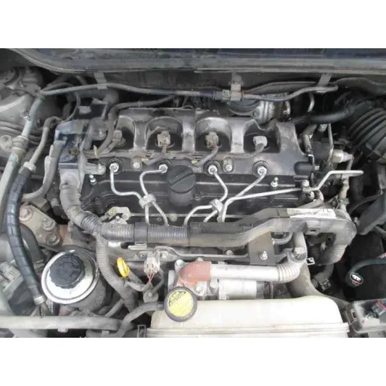 TOYOTA COROLLA VERSO (R1) '2006 2.2 D-4D LUNA PLATA