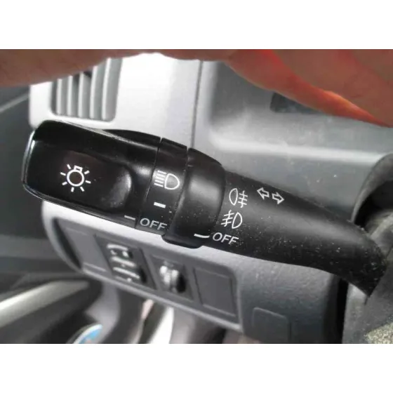 TOYOTA COROLLA VERSO (R1) '2006 2.2 D-4D LUNA PLATA