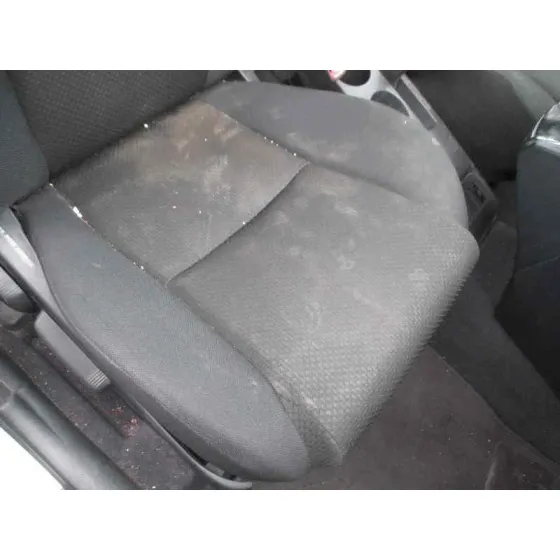 TOYOTA COROLLA VERSO (R1) '2006 2.2 D-4D LUNA PLATA