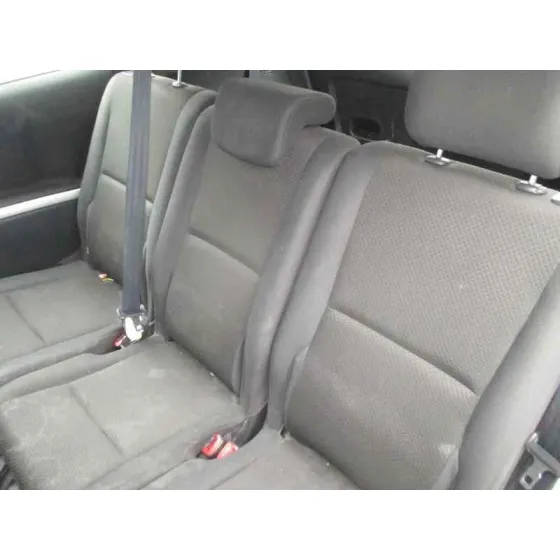 TOYOTA COROLLA VERSO (R1) '2006 2.2 D-4D LUNA PLATA