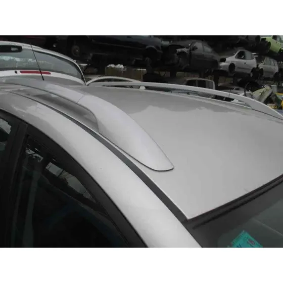 TOYOTA COROLLA VERSO (R1) '2006 2.2 D-4D LUNA PLATA