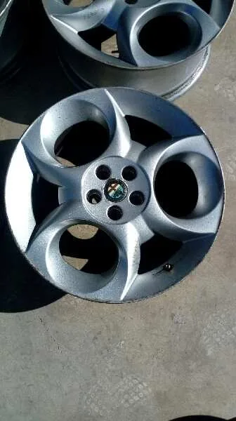 ALFA ROMEO 147 (190) ALFA ROMEO 147 (190) '2004 1.6 T.SPARK ECO DISTINCTIVE NEGRO 2000