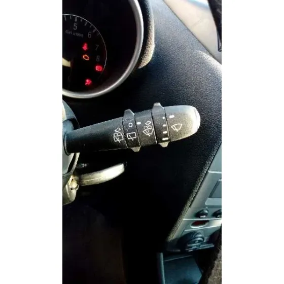 ALFA ROMEO 147 (190) '2004 1.6 T.SPARK ECO DISTINCTIVE NEGRO