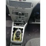 OPEL ASTRA GTC OPEL ASTRA GTC '2005 COSMO GRIS 2004