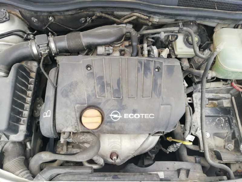 OPEL ASTRA GTC OPEL ASTRA GTC '2005 COSMO GRIS 2004