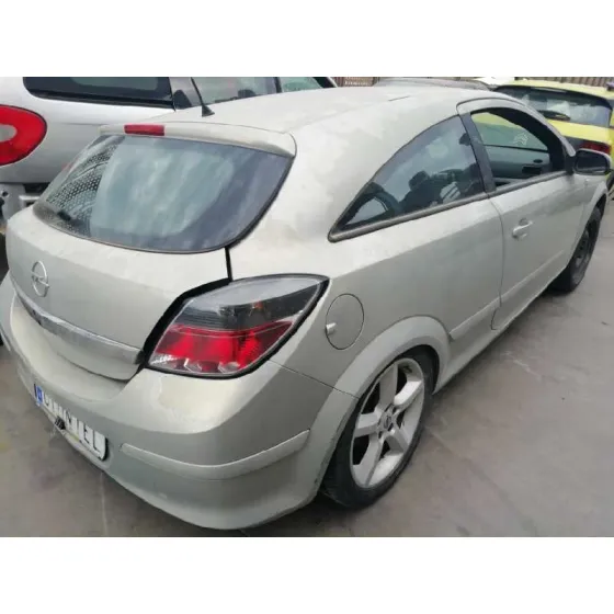 OPEL ASTRA GTC '2005 COSMO GRIS