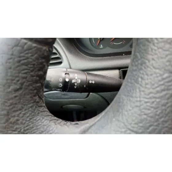 CITROEN C5 BERLINA '2003 2.0 HDI SX PLATA