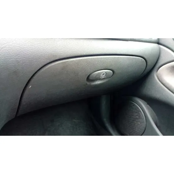 CITROEN C5 BERLINA '2003 2.0 HDI SX PLATA