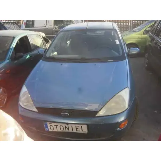 FORD FOCUS BERLINA (CAK) '2001 GHIA AZUL