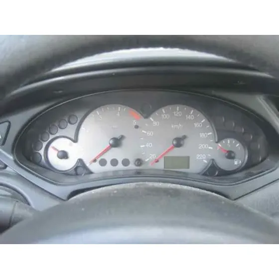 FORD FOCUS BERLINA (CAK) '2001 GHIA AZUL