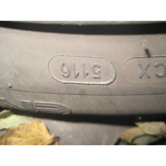 FORD FOCUS BERLINA (CAK) '2001 GHIA AZUL