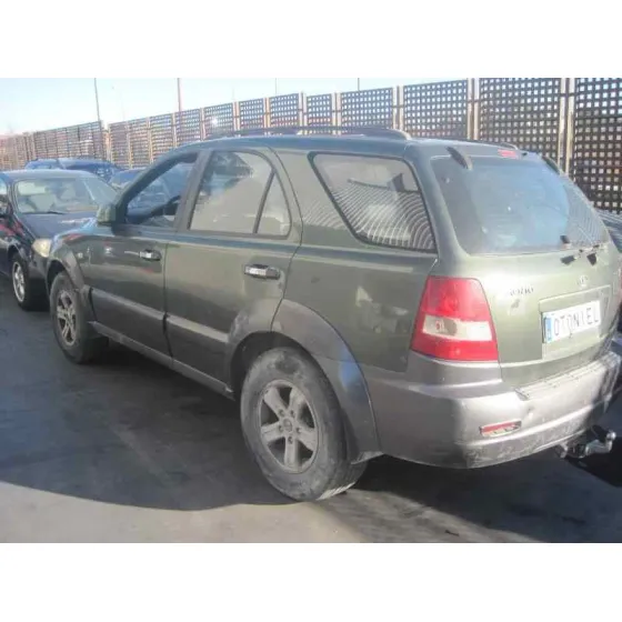 KIA SORENTO '2002 2.5 CRDI CONCEPT VERDE