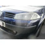 RENAULT MEGANE II CLASSIC BERLINA RENAULT MEGANE II CLASSIC BERLINA '2004 CONFORT AUTHENTIQUE AZUL 2003
