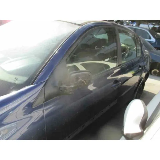 RENAULT MEGANE II CLASSIC BERLINA '2004 CONFORT AUTHENTIQUE AZUL