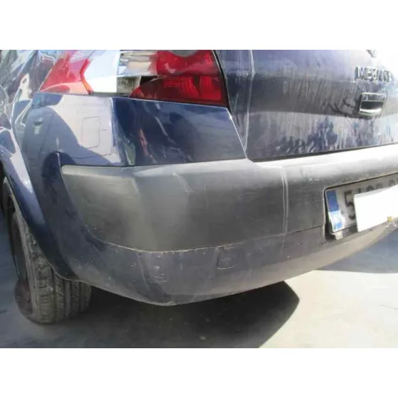 RENAULT MEGANE II CLASSIC BERLINA '2004 CONFORT AUTHENTIQUE AZUL