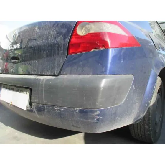 RENAULT MEGANE II CLASSIC BERLINA '2004 CONFORT AUTHENTIQUE AZUL
