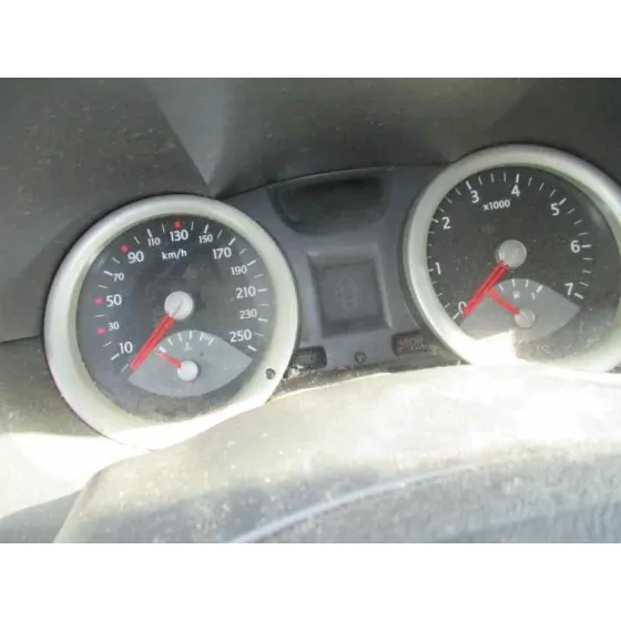 RENAULT MEGANE II CLASSIC BERLINA '2004 CONFORT AUTHENTIQUE AZUL