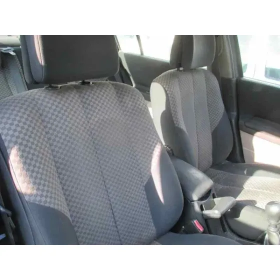 RENAULT MEGANE II CLASSIC BERLINA '2004 CONFORT AUTHENTIQUE AZUL