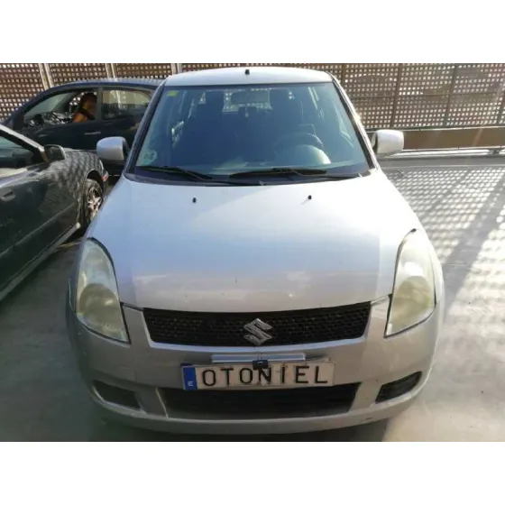 SUZUKI SWIFT BERLINA (MZ) '2005 1.3 16V CAT GRIS PLATA